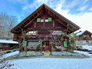 Cottage pour 5 personnes, avec jardin à Rougemont