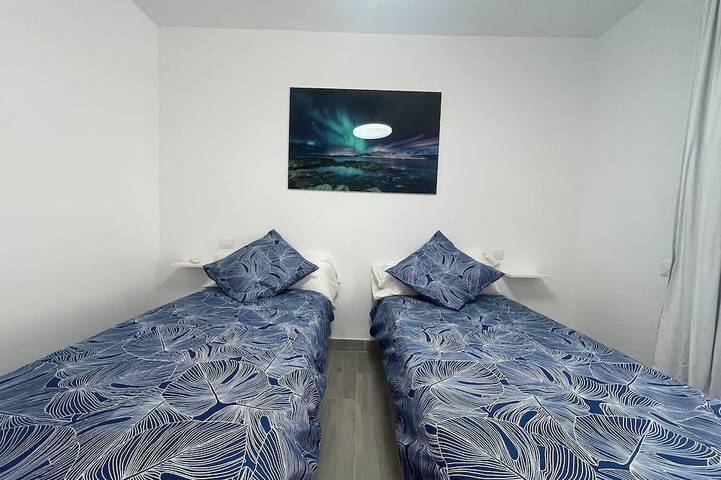 Ganze Wohnung, Tamara bajo. Lovely 2-bedroom apartment with Wifi in Acantilados de Los Gigantes in Playa de los Guíos, Santiago del Teide