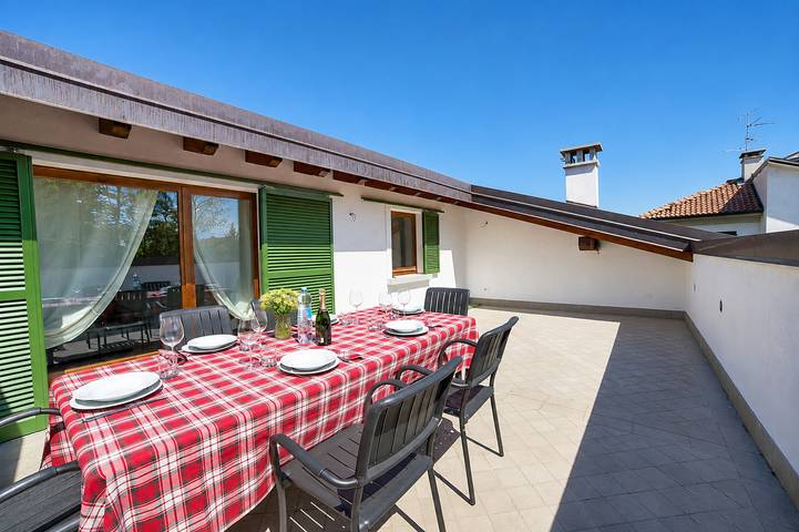 Ferienwohnung für 4 Personen, mit Ausblick und Balkon sowie Seeblick in Comune di Verbania - 3