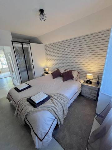 Gîte pour 3 personnes, avec vue et terrasse, animaux acceptés à Bonneuil-sur-Marne