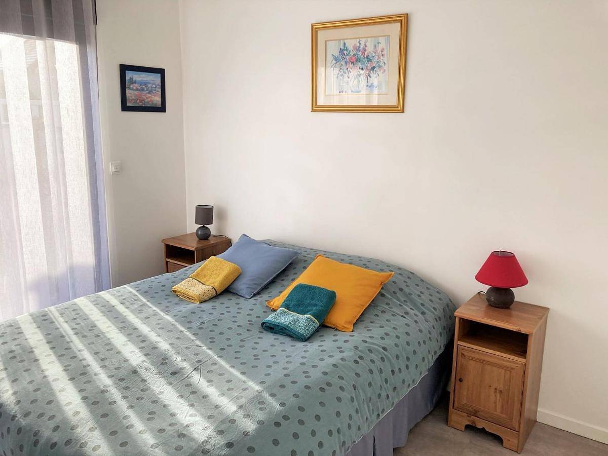 Two-Bedroom House in Ouistreham, Région de Caen