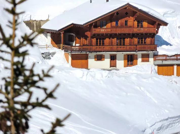 Gîte pour 10 personnes, avec Balcon ainsi que Terrasse et Sauna dans Les Crosets