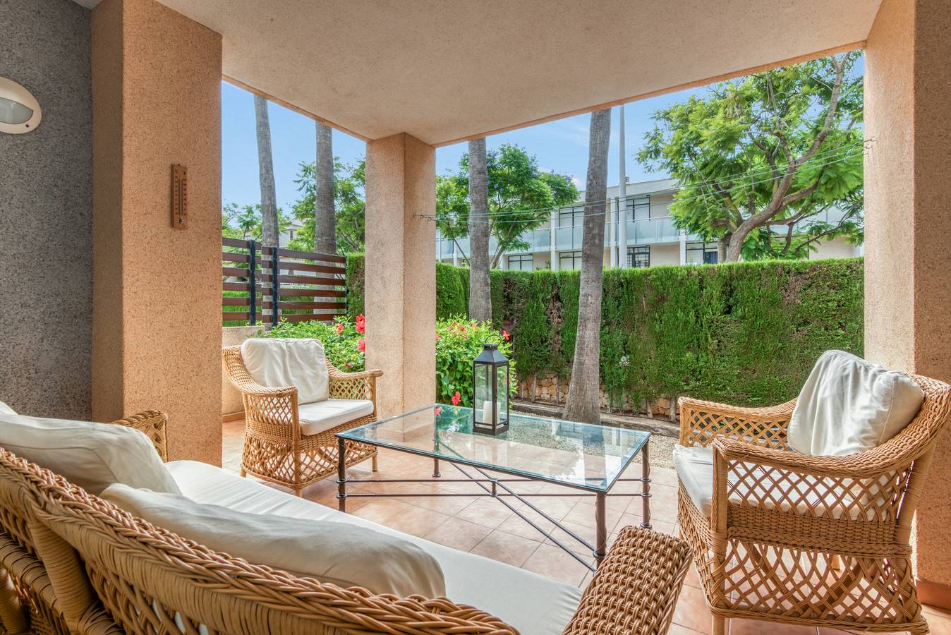 Appartamento intero, Appartamento 'La Nostra Piccola Oasi' con Piscina Condivisa, Wi-Fi e Aria Condizionata in Avenida de Augusta, Jávea