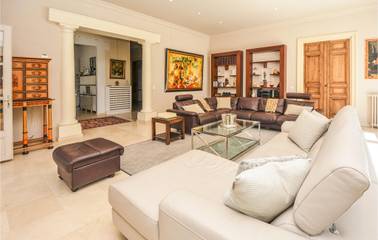 Location De Vacances pour 8 Personnes dans Aubais, Région de Nîmes, Photo 2