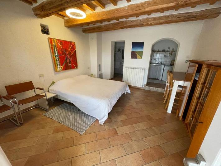 Gîte pour 2 personnes, avec vue ainsi que jardin et piscine, animaux acceptés à Sant'Angelo in Vado - 2