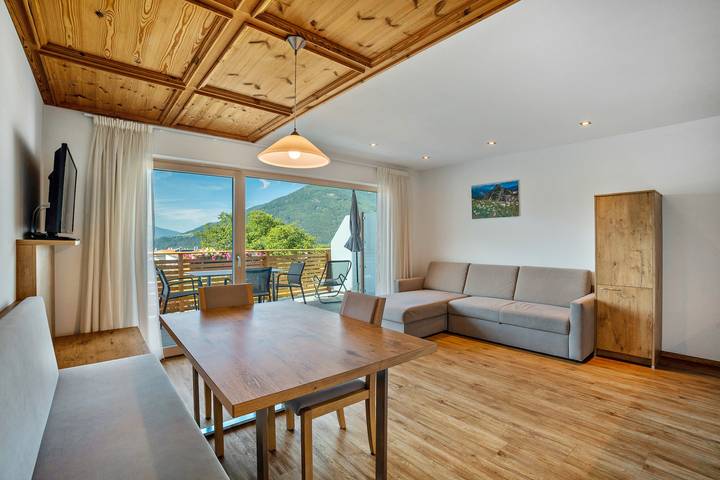 Ferienwohnung für 4 Personen, mit Garten, kinderfreundlich im Eisacktal