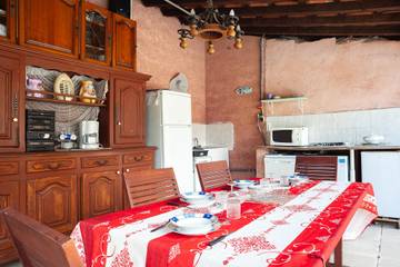 Holiday Rental for 4 People in Roquefort-la-Bédoule, Mediterranean Coast (France), Photo 3