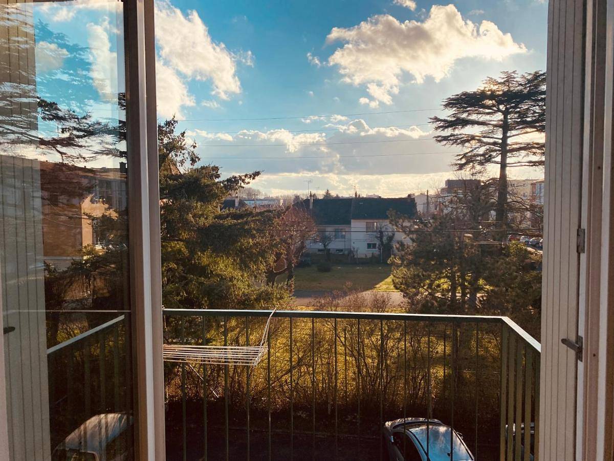 Appartement entier, Two-Bedroom Apartment in Déols, Région de Châteauroux
