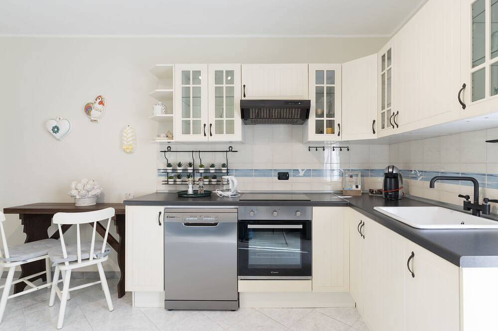 Geheel appartement, Il Rifugio by Interhome in Bordighera, Riviera di Ponente
