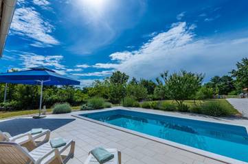 Villa for 14 People in Modrušani, Central Istria, Photo 1