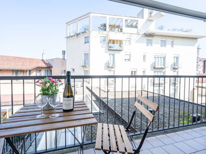Ferienwohnung für 3 Personen, mit Balkon in Alba