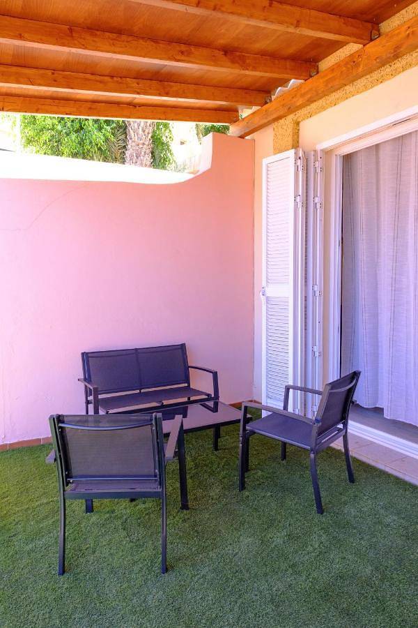 Two-Bedroom House in Morro del Jable, Pájara