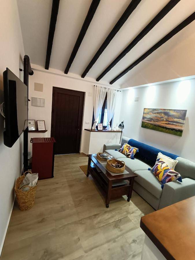 Casa rural para 2 personas, con vistas en Jabugo - 2