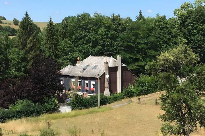 Location de vacances pour 4 personnes, avec jardin à Signy-l'Abbaye - 3