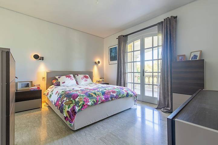 Villa Garlaban, sleeps 10, between the sea and the hills in Aubagne, Costa mediterránea (Francia)