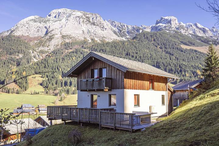 Ferienhaus für 11 Personen, mit Balkon und Garten sowie Sauna - 1