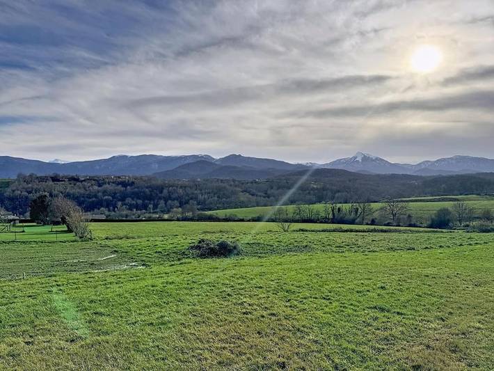 Location de vacances pour 6 personnes, avec Terrasse ainsi que Jardin et Vue dans Montespan - 2
