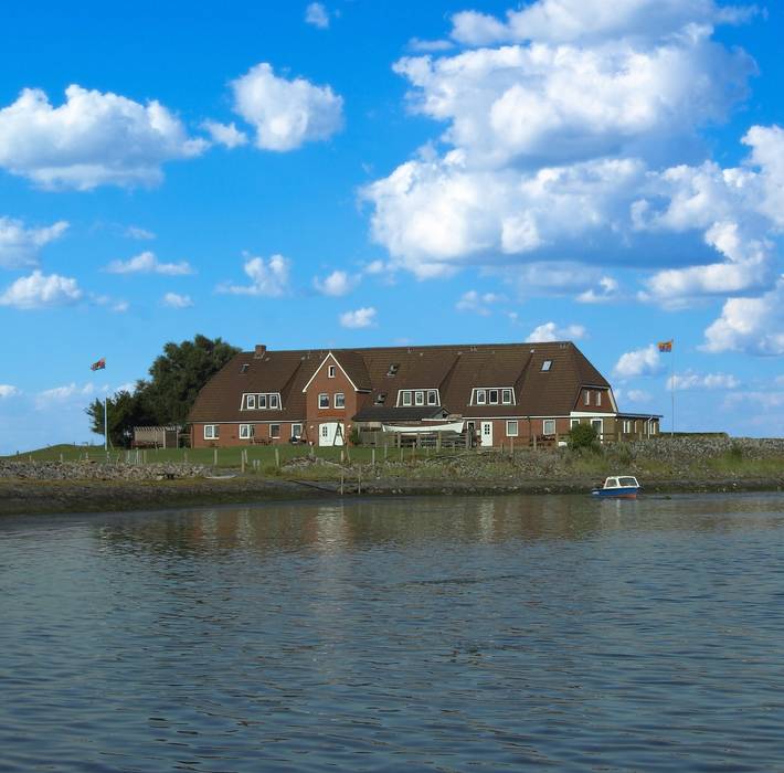 Ferienwohnung für 2 Personen, mit Garten und Seeblick auf den Nordfriesische Inseln