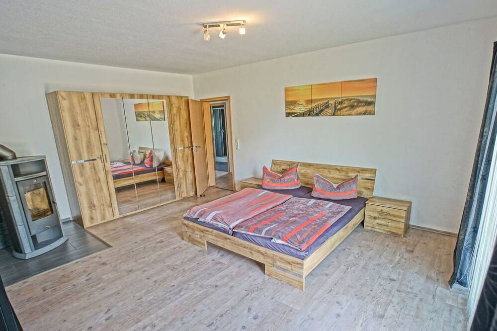 Mit Garten, Grill und Terrasse in Mönkebude, Vorpommern Greifswald
