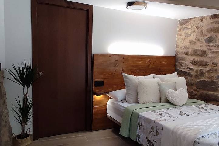 In the heart of Costa da Morte and Camiño dos Faros, near beaches in the middle of nature. in Camariñas, Costa da Morte