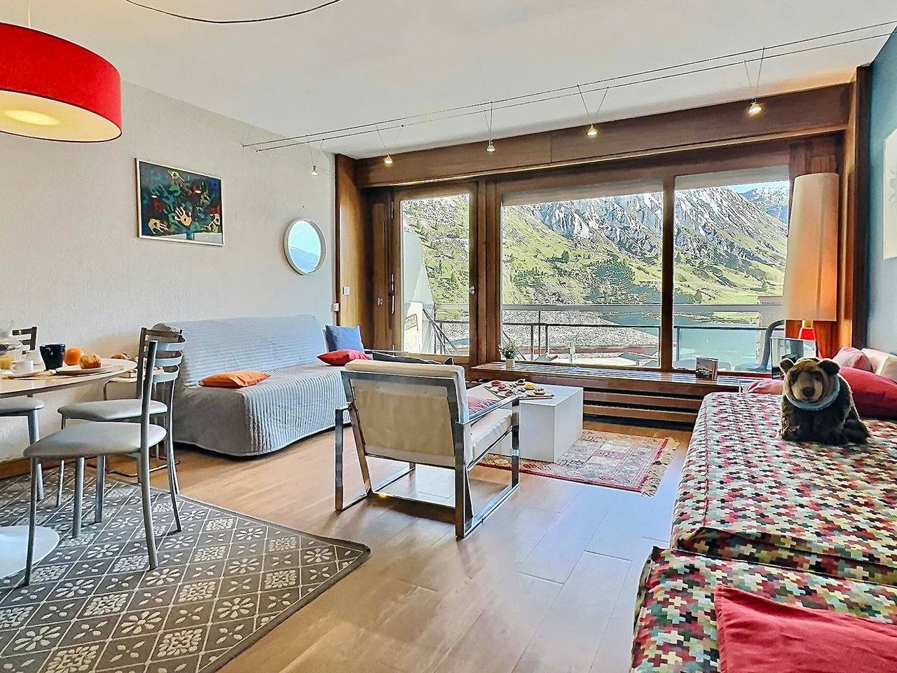 Appartement entier, Tignes, 6 pers, 55m², balcon, parking inclus in Tignes, Parc National de la Vanoise