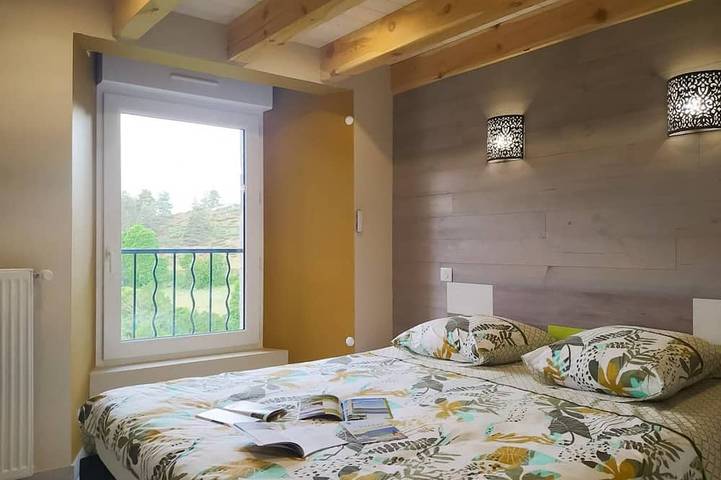 Location de vacances pour 6 personnes, avec jacuzzi et jardin à Rimeize (Lozère) - 3