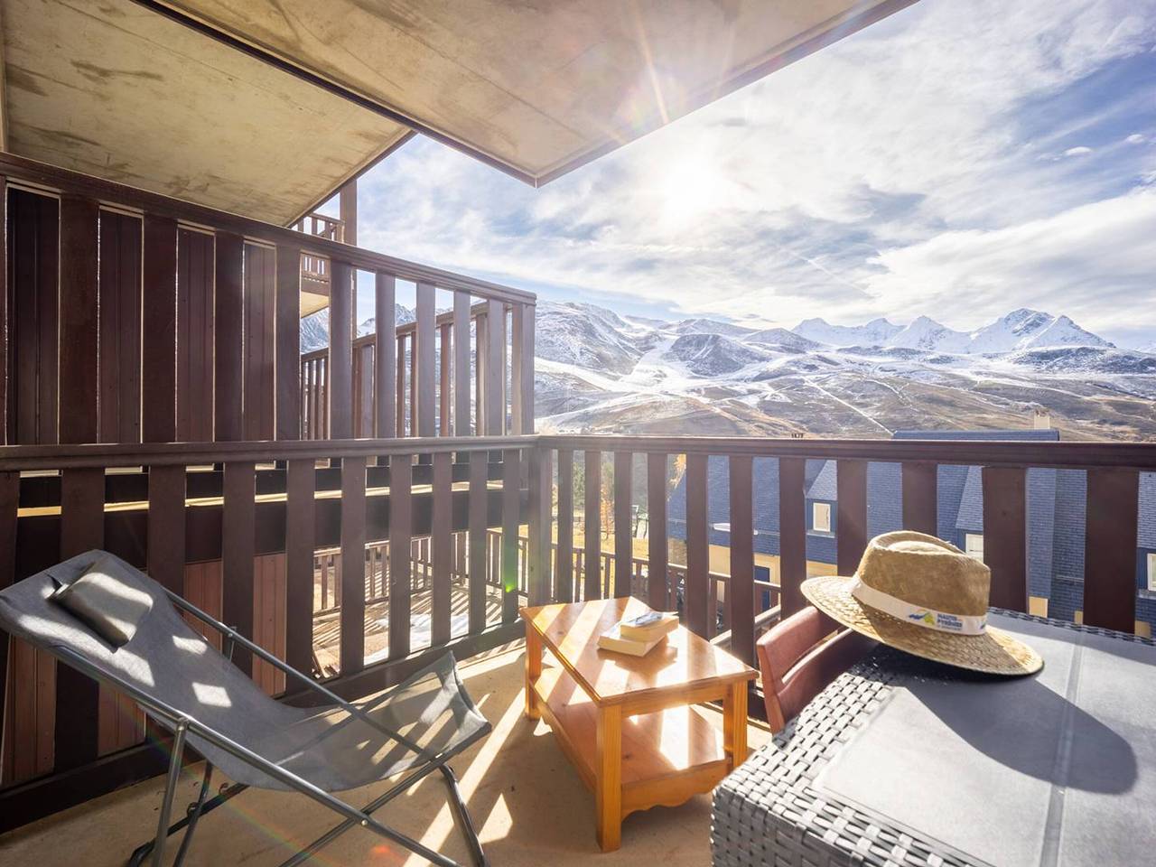Appartement entier, Appartement Rénové Peyragudes - 8 Pers, Balcon, 2 Chambres + Cabine, Parking Gratuit, Proche Pistes in Peyragudes, Pyrénées