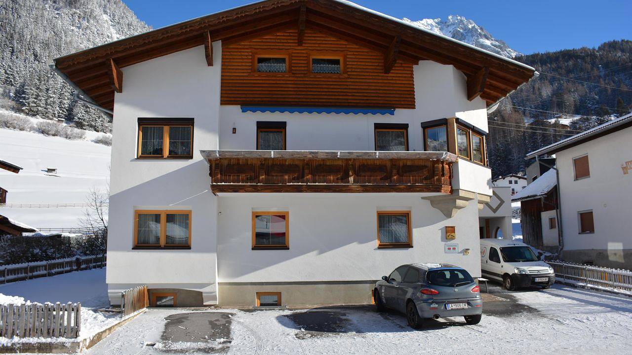 Ganze Ferienwohnung, Ferienwohnung für 3 Personen (45 m²) in Flirsch am Arlberg in Flirsch, Arlberg