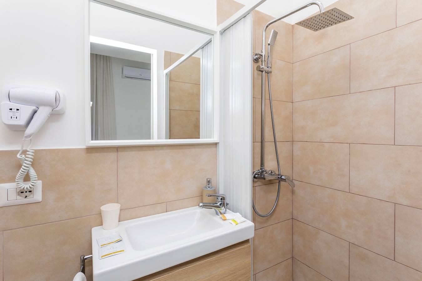Clemente House Catania Centrum – Stijlvolle Kamer, foto 9