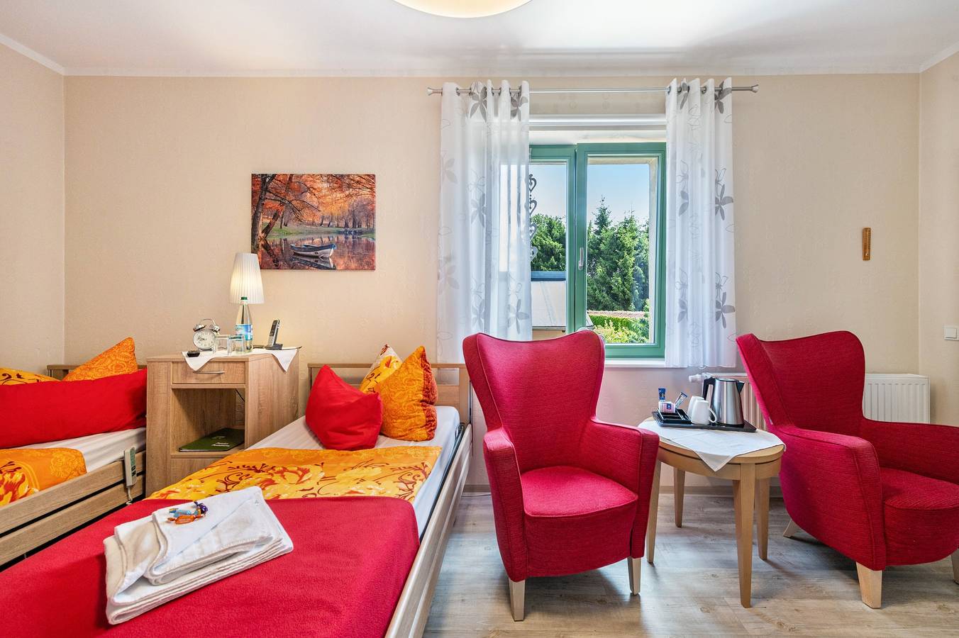 Doppelzimmer "Rot" mit Gemeinschaftsgarten und Wlan in Meyenburg, Prignitz