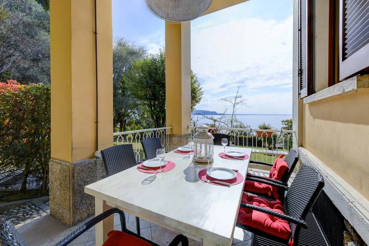 Villa für 6 Personen, mit Garten und Balkon am Gardasee - 4