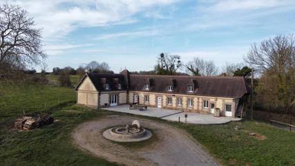 Gîte pour 10 personnes, avec vue et jardin, animaux acceptés dans Anceins