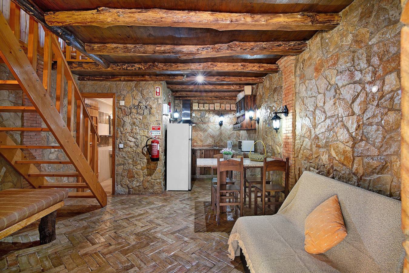 "Apartamento com 1 quarto" mit Pool, Wlan, Garten und Terrasse in Pêra, Alcantarilha e Pêra