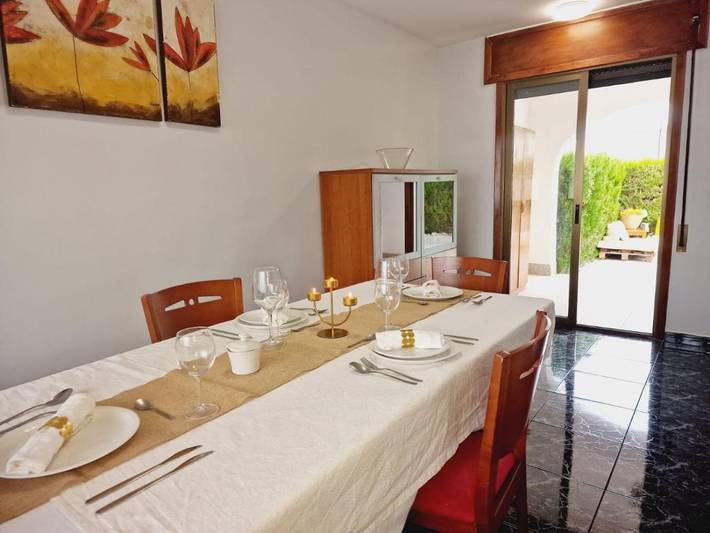 Villa pour 8 personnes, avec jardin et balcon ainsi que vue et piscine à Peñíscola - 3