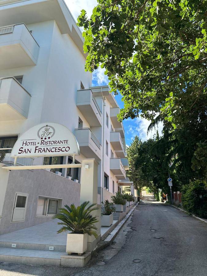 Hôtel pour 2 personnes, avec balcon et vue à San Giovanni Rotondo - 3