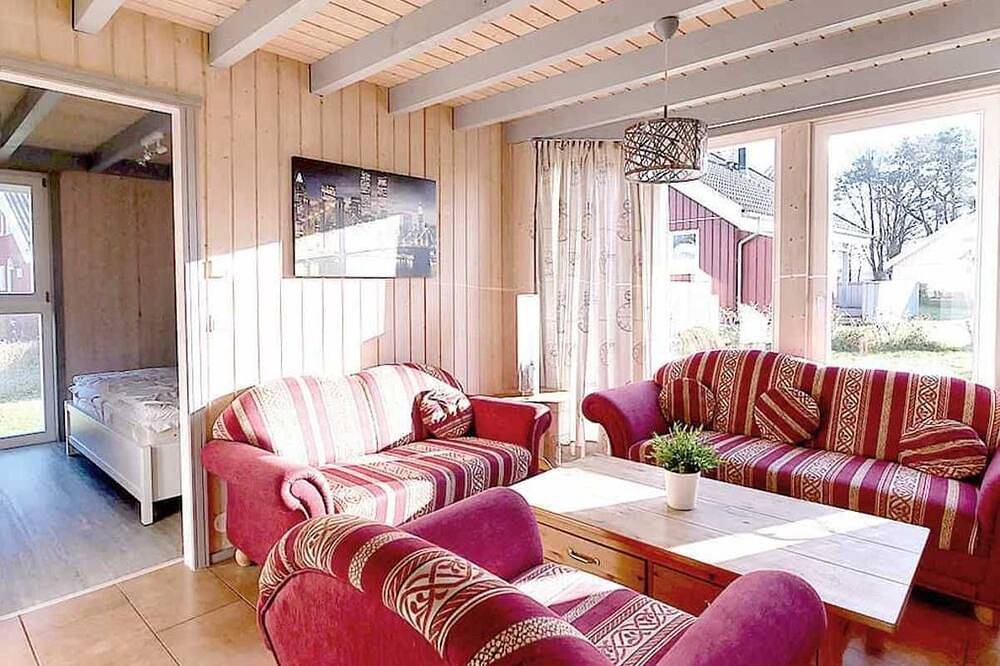 Ganze Wohnung, Seerose inkl. Nebenkosten im Ferienpark Scharmützelsee - Ferienpark in Storkower See, Wendisch Rietz