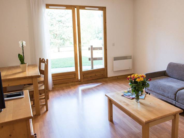 Agritourisme pour 2 personnes, avec balcon/terrasse et terrasse ainsi que sauna et piscine, animaux acceptés en Haute-Savoie