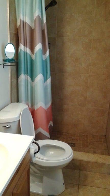 3 Schlafzimmer 2 Badezimmer Haus Nur 8 Minuten Fahrt zum schönen Indian Shores Beach in Largo, Pinellas County