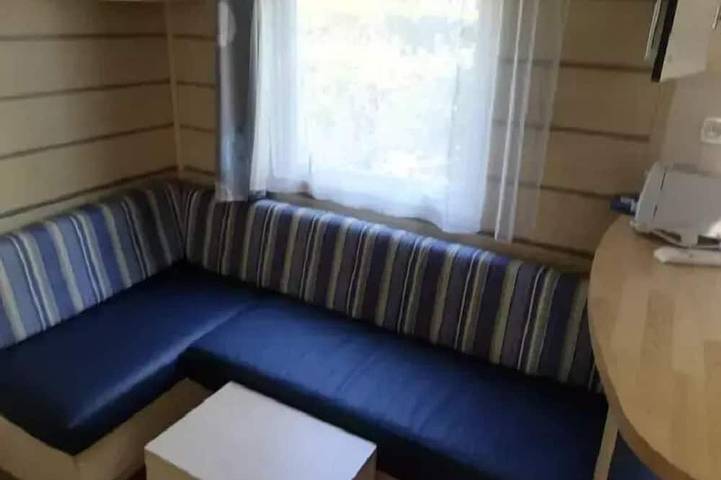 Mobil home pour 8 personnes à Saint-Séverin