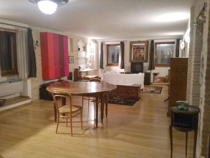 Chambre d’hôte pour 3 personnes, avec Terrasse et Vue à Fano