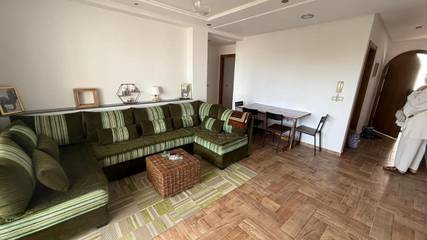 Gîte pour 4 personnes, avec vue ainsi que piscine et terrasse dans Oued Laou
