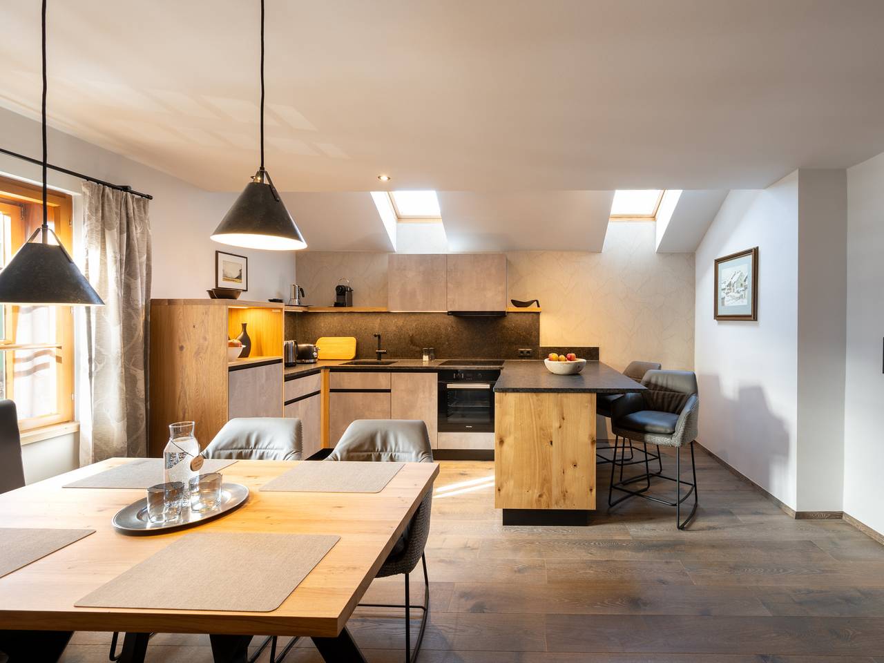 Ganze Ferienwohnung, Appartement  4a " Waldkönig" in Innsbruck, Innsbruck Land