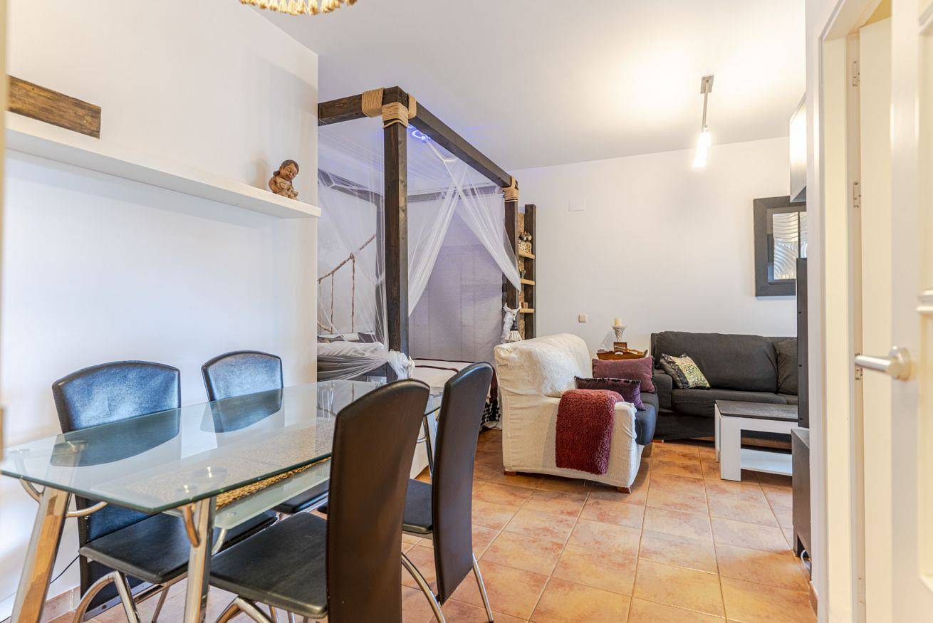 Apartamento entero, Rentitspain Terrazas del sol, Relax Piscina y Golf in Playa Granada, Motril
