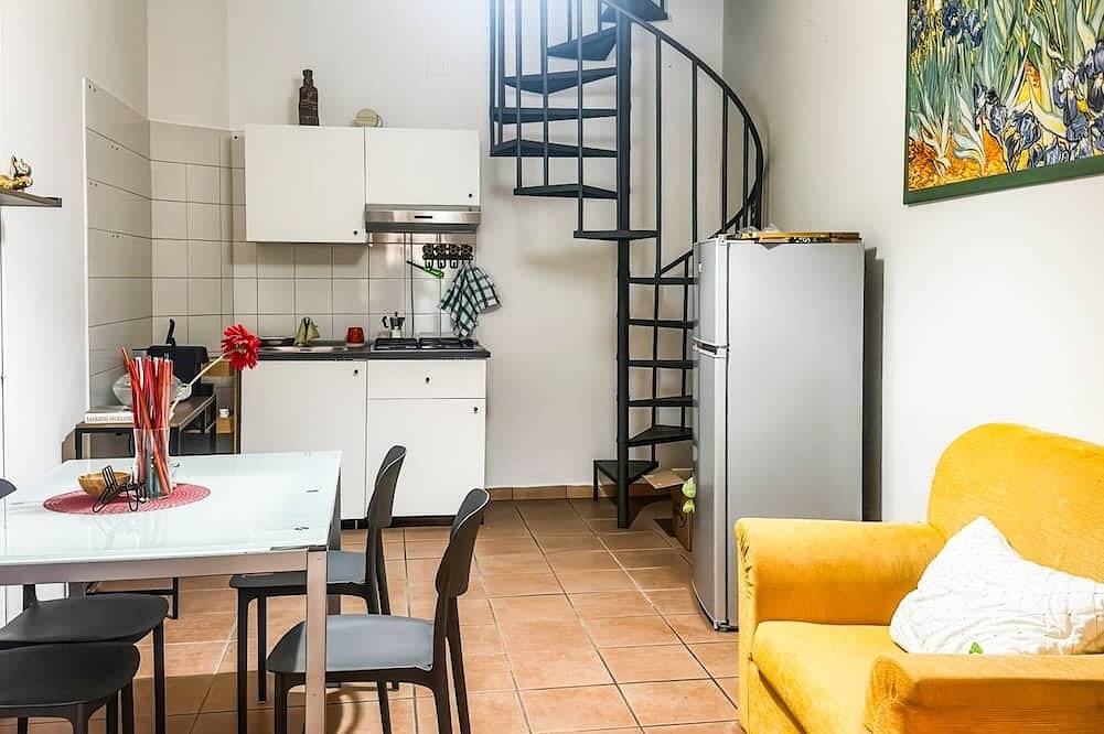 Le Dimore - Potenza: Three-Level Apartment in the Historic Center of Potenza in Potenza, Provincia de Potenza