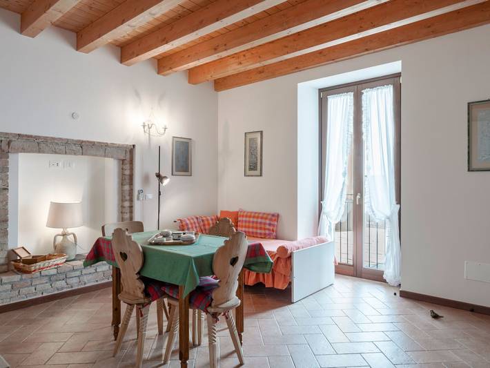 Appartamento intero, Zweizimmerwohnung mit zwei Einzelbetten und Schlafsofa in Pralboino, Provincia di Brescia