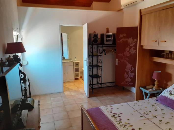 Chambre d’hôte pour 2 personnes, avec terrasse et jardin à La Seyne-sur-Mer - 2