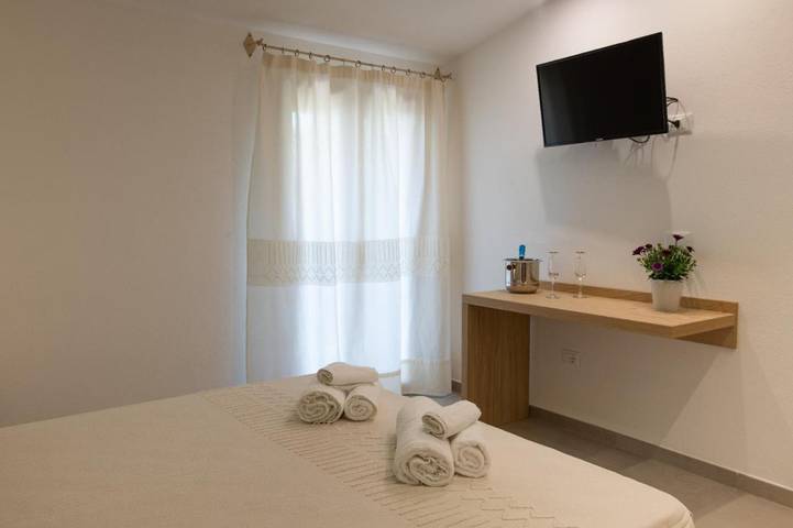 Maison d’hôte pour 2 personnes, avec terrasse à Baunei - 4