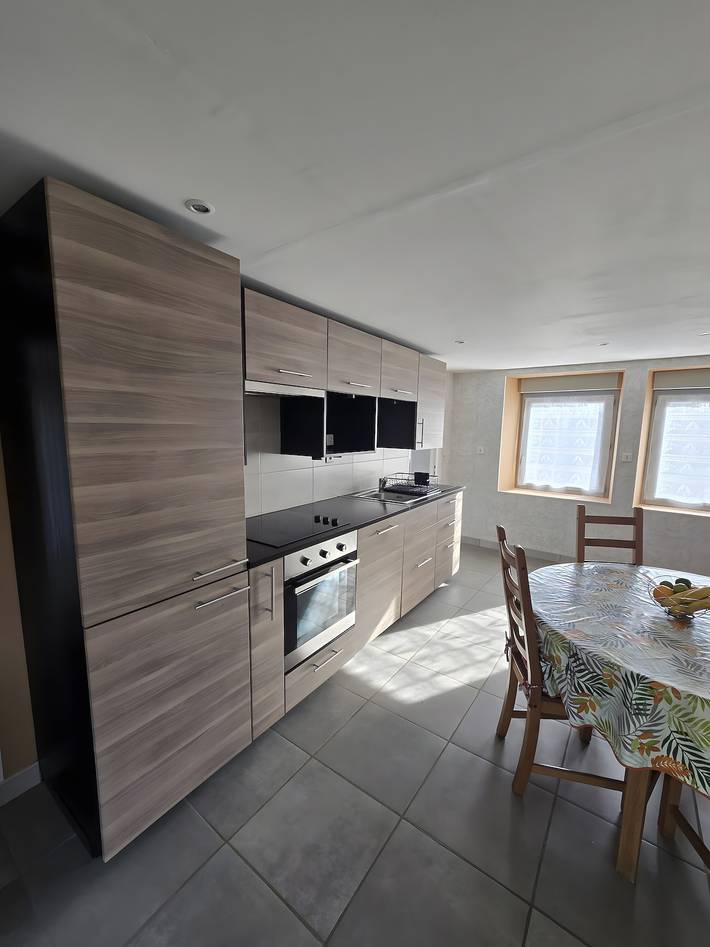 Gîte pour 4 personnes, avec jardin, adapté aux familles dans Haute-Marne