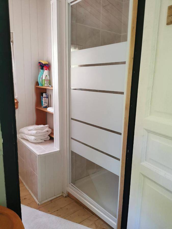 King Room with Garden View in Villeneuve-lès-Avignon, Région de Nîmes