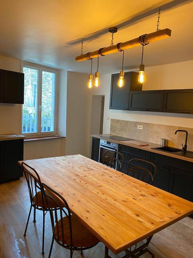 Location de vacances pour 5 personnes, avec piscine et terrasse dans Office De Tourisme De Grignan - 4